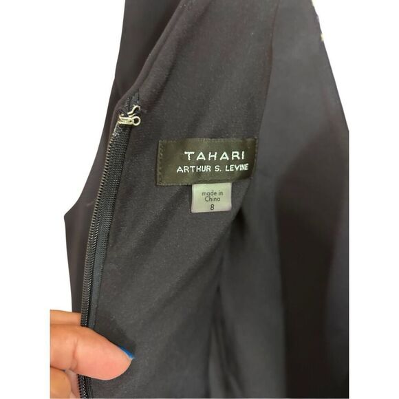 Tahari Arthur S Levine Navy V-Neck A-Line Sleeveless Dress Sz 8 Sequin Embroider - Picture 4 of 12